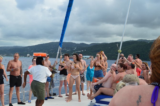 Jamaica Dunn's River Falls Party Cruise with Snorkeling - Practical advice for a smoother day