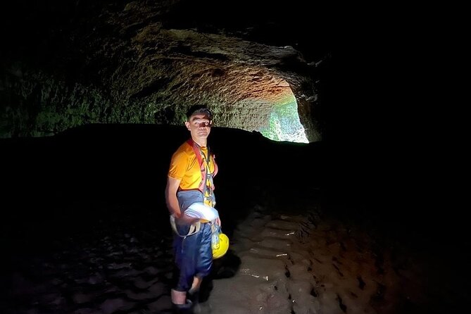 Jomblang Cave, Pindul Cave and Oyo River Tour - Lunch, equipment, and what to bring