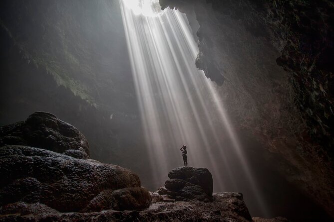 Jomblang Cave, Pindul Cave and Oyo River Tour - Pindul Cave and the Oyo River on a tube