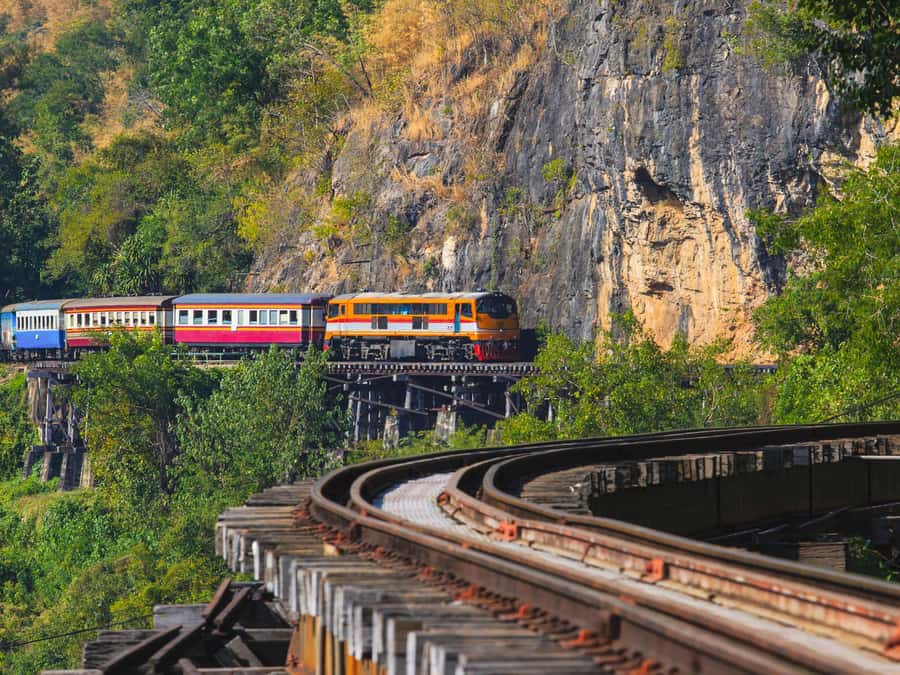 Kanchanaburi: River Kwai and Death Railway Day Tour - Kanchanaburi War Cemetery: begin with the names