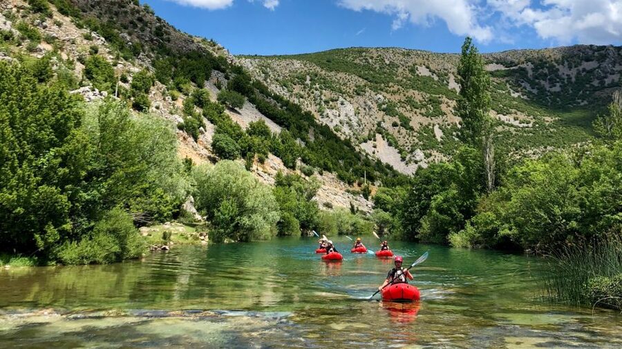 Kaštel Žegarski: Zrmanja River Packrafting - The first 30-minute break: swim instead of simply stopping