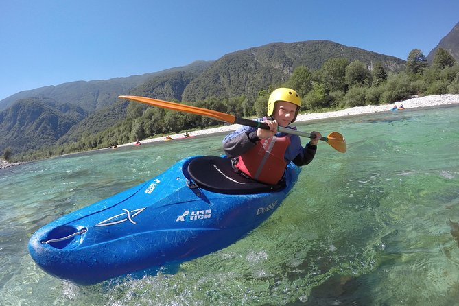 Kayak Course on Soca River - The first hour: transport and preparation