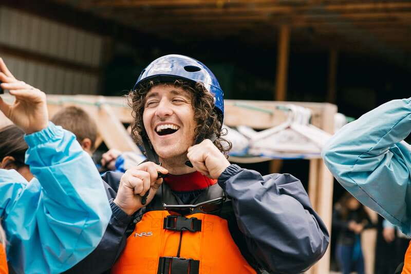 Kicking Horse River: Whitewater Rafting Experience - Rinsing off and swapping river stories
