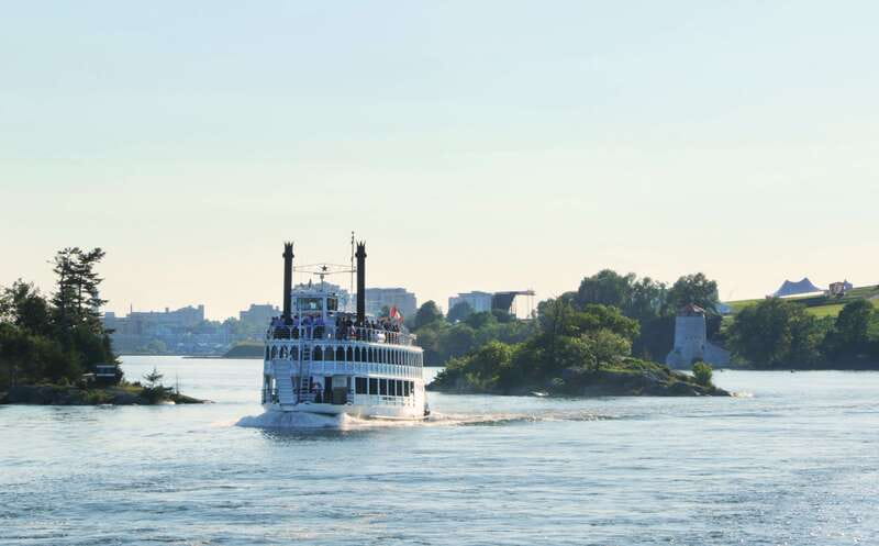 Kingston: Heart of the Thousand Islands Riverboat Cruise - Accessibility and family fit