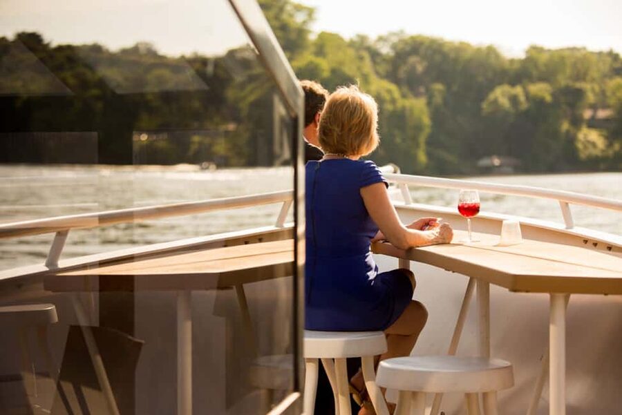 Knoxville: Sunset Dinner Cruise on Tennessee River - A sunset dinner with Knoxville as the backdrop