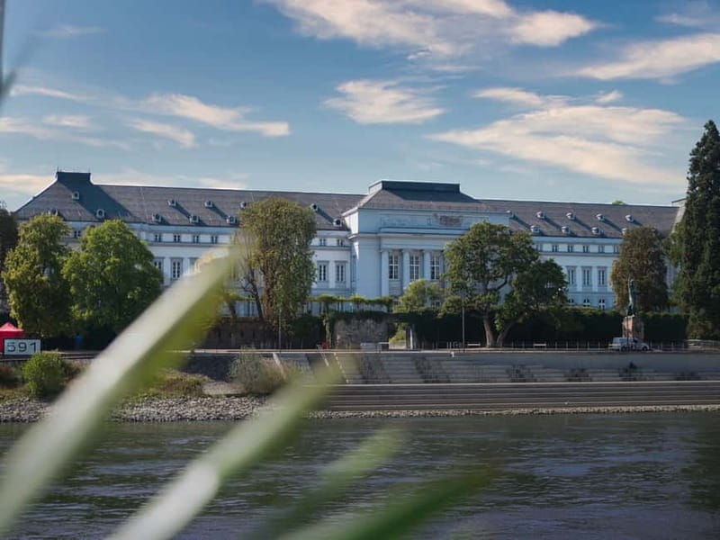 Koblenz: City & Sightseeing Boat tour on the Rhine - Returning to Koblenz by the same river