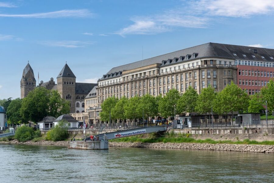 Koblenz: Old Town Sightseeing Cruise along the Rhine - Quick points to know