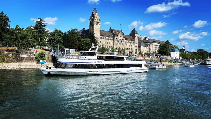 Koblenz:Rhine Valley boat tour along the castles and palaces - Why this short Rhine cruise works so well