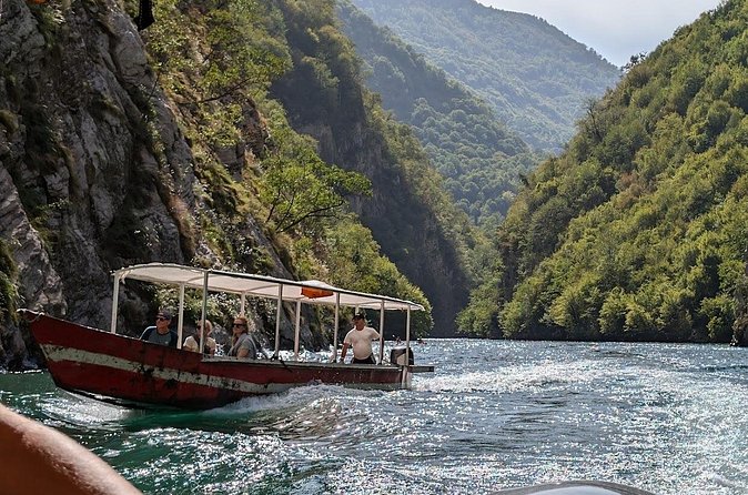 Komani Lake and Shala River Tour - Timing, meeting point, and group size