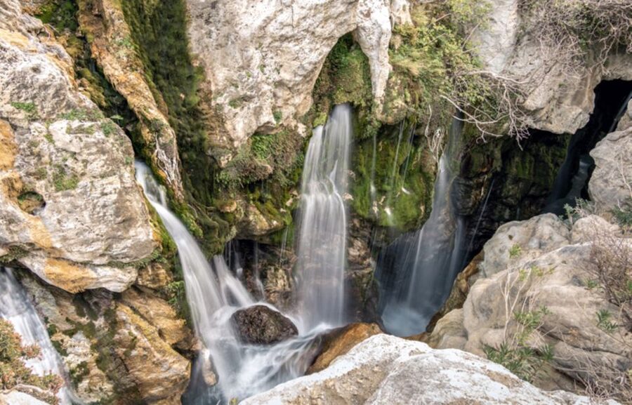 Kourtaliotiko Gorge: Guided River Trekking with Lunch - The quiet appeal of the gorge