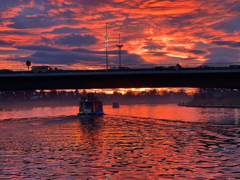 Krakow: Day or Night Vistula River Cruise with Audio Guide - Who will enjoy this cruise most?