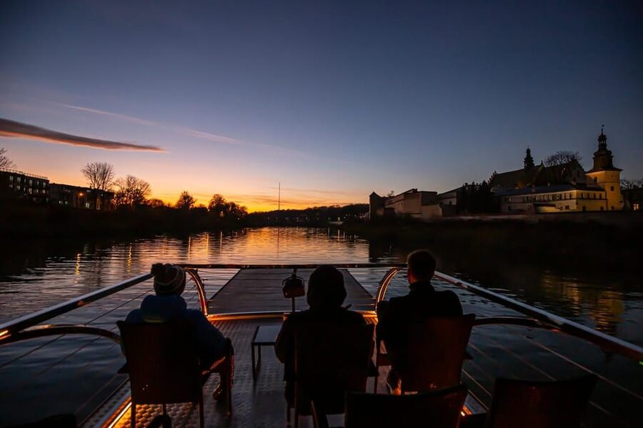 Krakow: Sightseeing Cruise on the Vistula River - Skałka Church and Krakow’s artistic memory