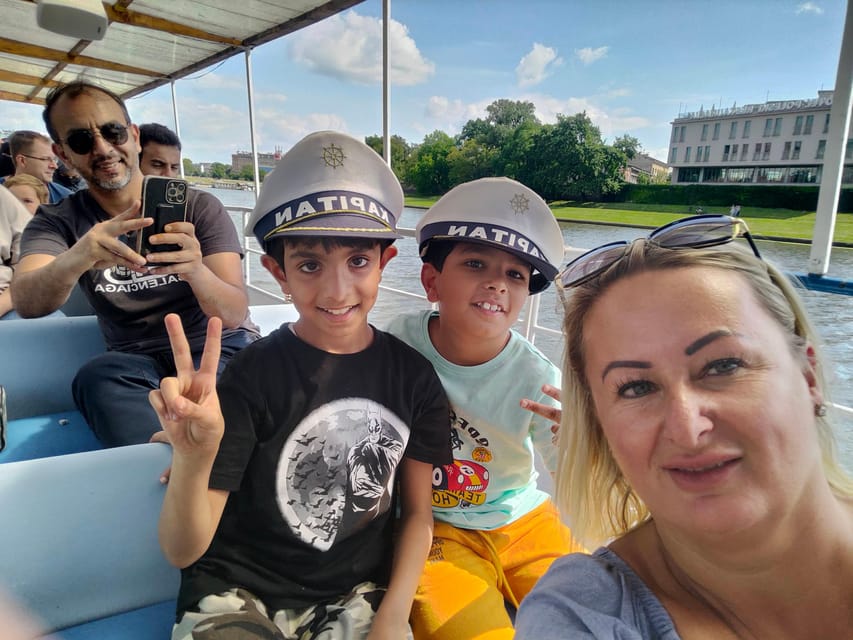 Krakow: Vistula River Cruise with Historical Views - Key points to know before booking