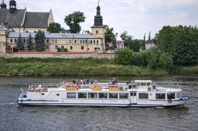 Vistula River Panoramic Boat Tour ️