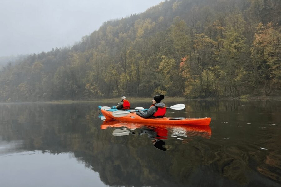 Kristiansand: River Kayaking Adventure - Approaching Kristiansand by water