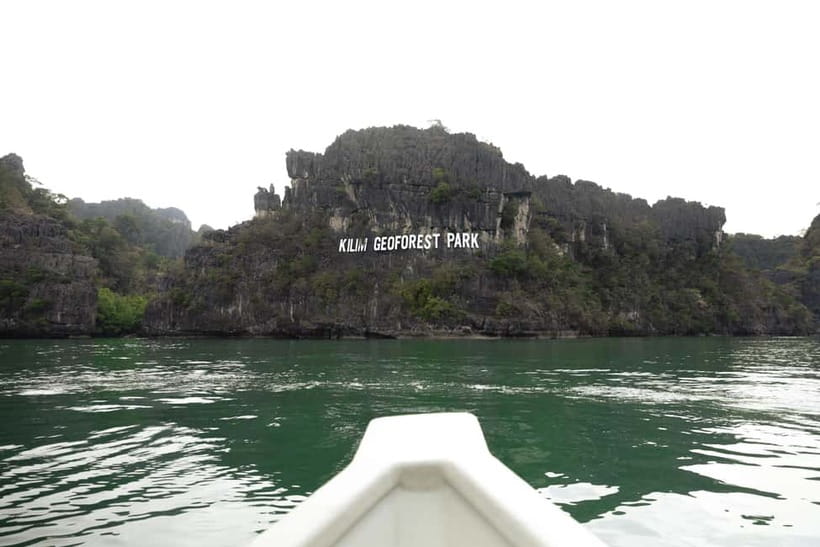 Langkawi: Mangrove River Cruise Sharing 3 Hours - The floating restaurant: useful stop or avoidable pause