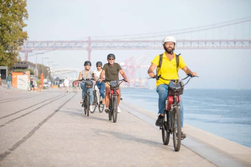 Lisbon: Electric Bike Tour by the River to Belém - Guides make the difference