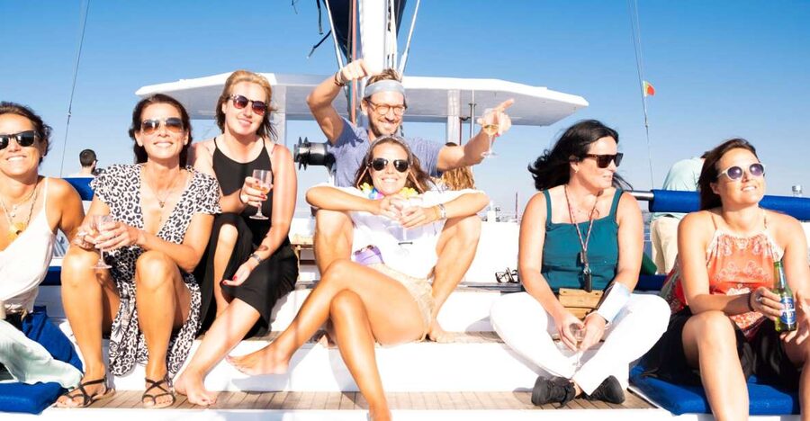 Lisbon: Luxury Private Sailing Boat Cruise on River Tagus - Choosing between city views and Cascais Bay