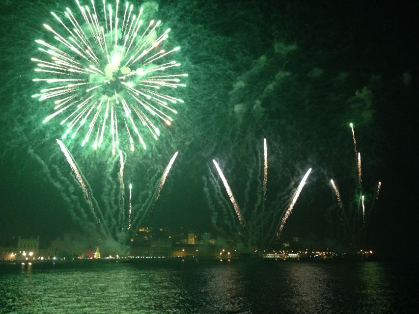 Lisbon: New Year’s Eve Fireworks Tagus River Sailing Cruise - Key points to know before booking