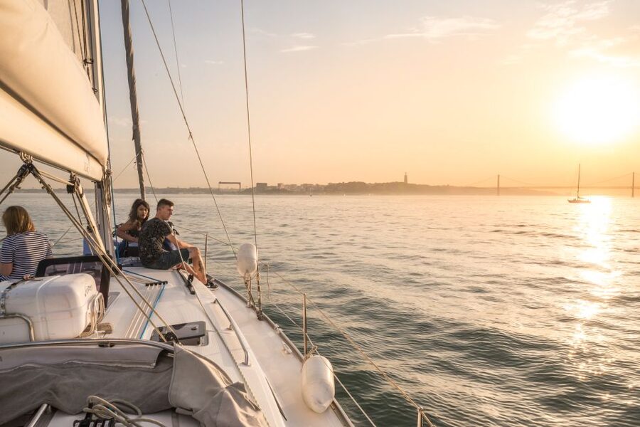 Lisbon: Private Sunset Cruise on the Tagus River with Drink - Finding Gate 1 in Belém