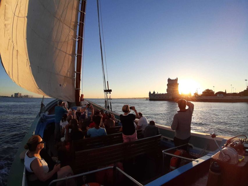 Lisbon: Tagus River Sunset Cruise in a Traditional Vessel - Continuing west to Belém
