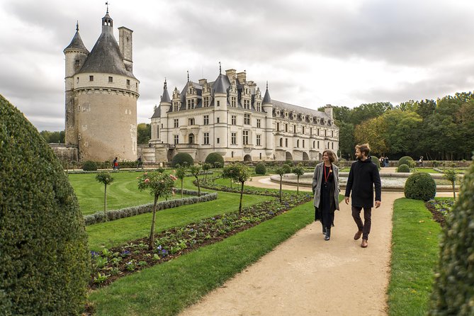 Loire Valley Castles Trip with Chenonceau and Chambord from Paris - Chambord: royal scale and Leonardo’s staircase