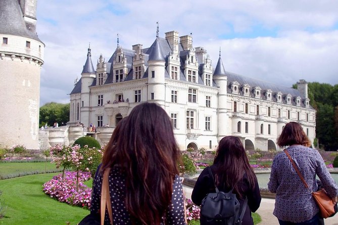 Loire Valley Day Tour Chambord and Chenonceau plus Lunch at a Private Castle - Villesavin: the meal that changes the tone
