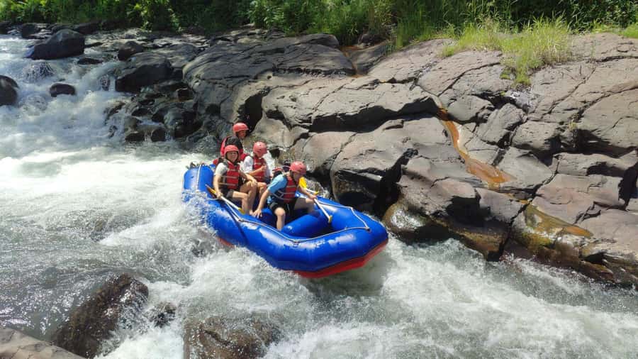 Lombok: Waterfall Benang Kelambu & River Rafting Trip - Why this Lombok combination works