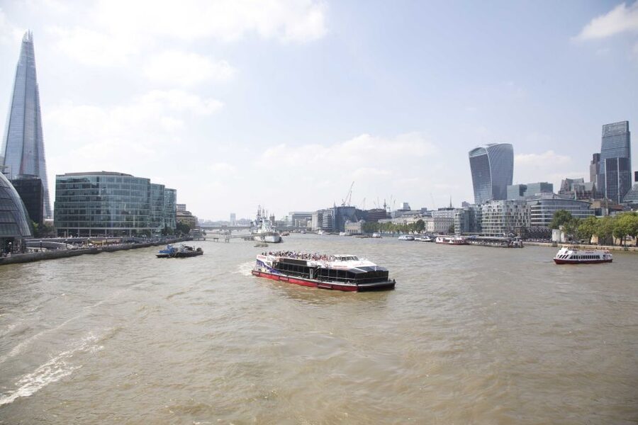 London: Afternoon Tea Cruise on the River Thames - Who should book this Thames afternoon tea?