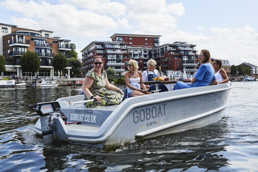 London: GoBoat Rental in Kingston upon Thames - Is GoBoat Kingston worth booking?