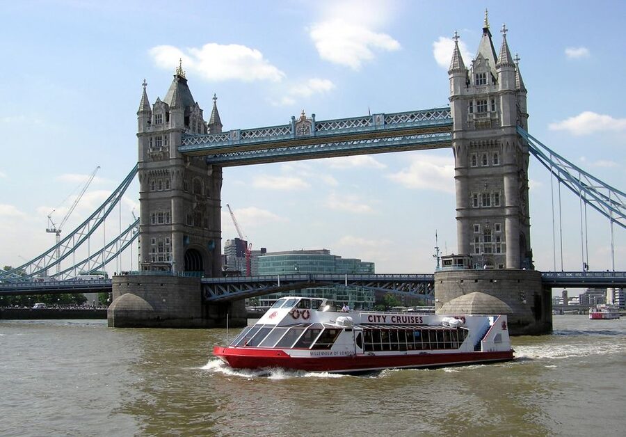 London: Harry Potter Walking Tour and River Thames Cruise - Key points to know before you book