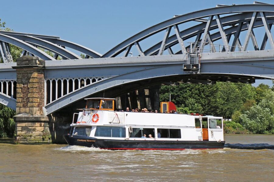 London: Kew to Westminster River Thames Cruise - Who should book the Kew to Westminster cruise