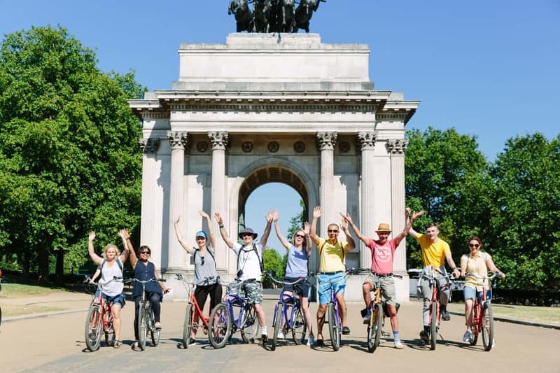 London Package: Royal Bike Tour with River Thames Cruise - The Thames cruise turns one tour into a flexible day