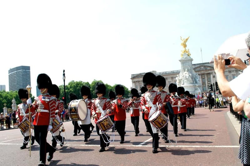 London Package: Royal Bike Tour with River Thames Cruise - Is $75 a fair price?
