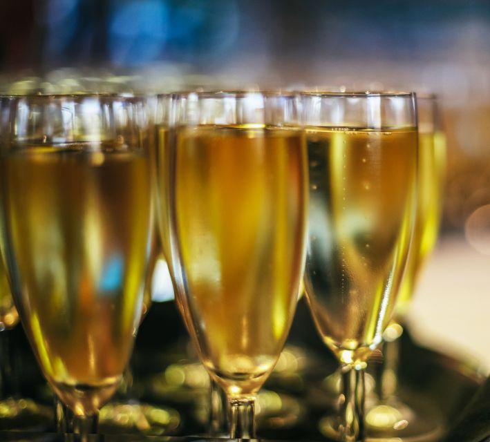 London: River Thames Dinner Cruise - Is $94 a fair price?