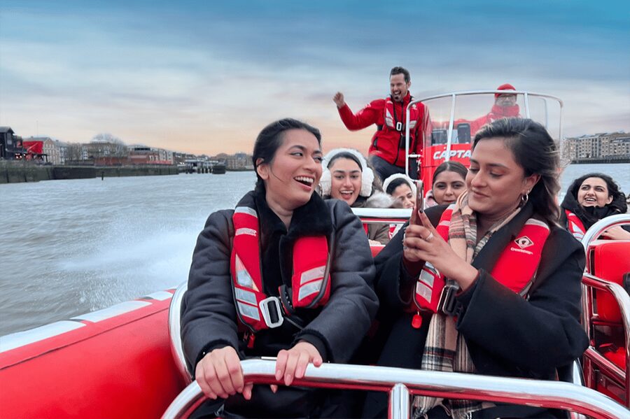 London: River Thames Sunset Speedboat Experience with Drink - The London Eye, Westminster, and Cleopatra’s Needle