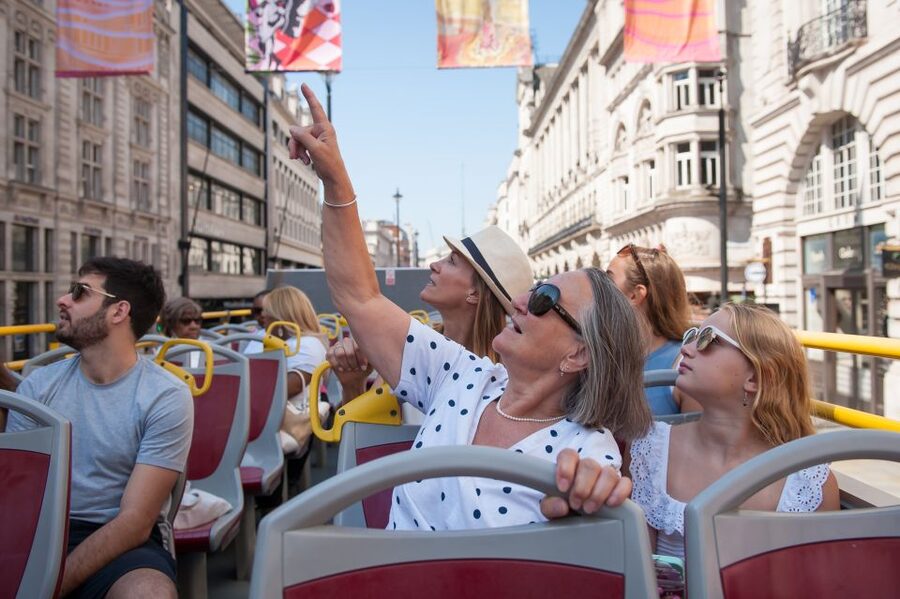 London: Tootbus Hop-on Hop-off (Optional River Cruise) - Planning one day without rushing