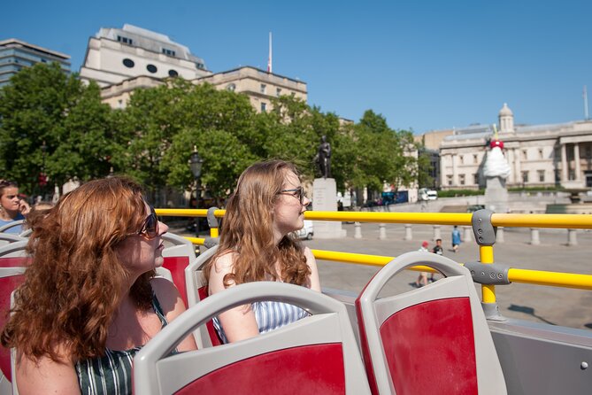 London Tootbus Hop-on Hop-off (Optional Thames Cruise) - The Buckingham Palace and west London route