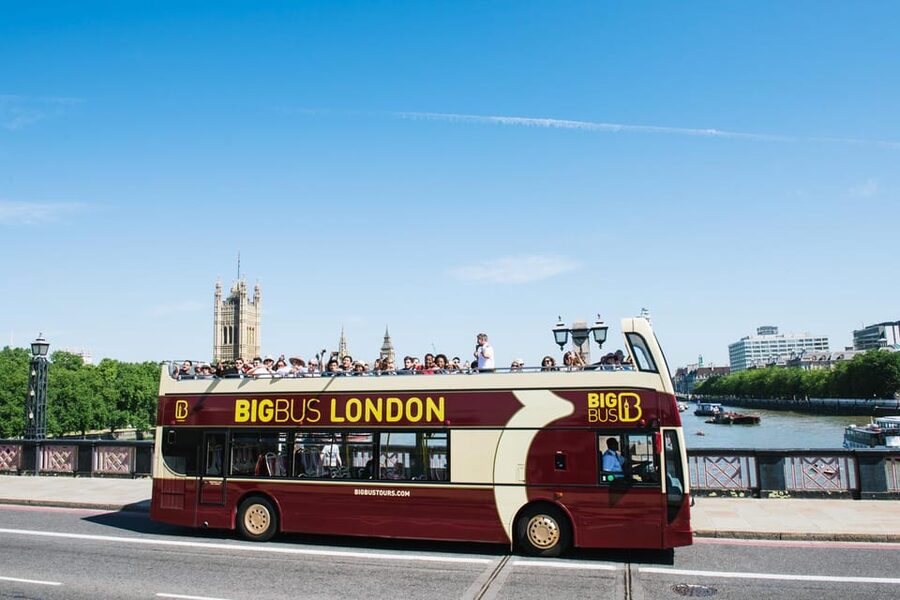 London: Tower of London, Hop-on, Hop-off Bus & River Cruise - The Thames cruise: London from water level