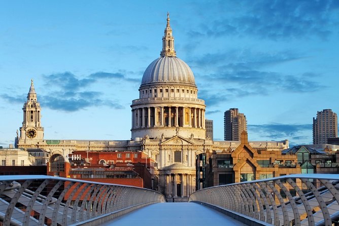 London Vintage Bus Tour Including River Thames Cruise with Optional Lunch - Trafalgar Square and St. Paul’s from the bus