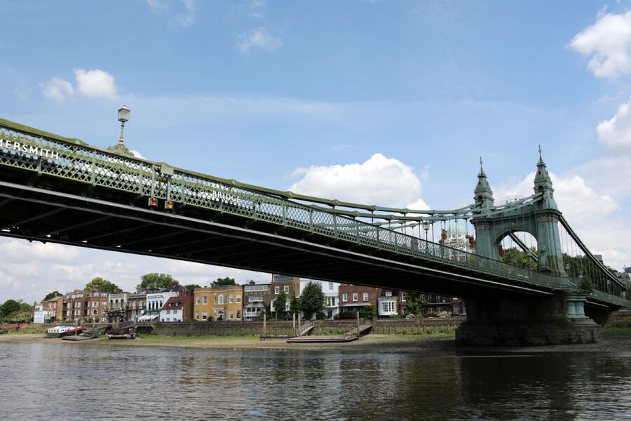 London: Westminster to Kew River Thames Cruise - Putney and Wandsworth: London beyond the usual sightseeing circuit