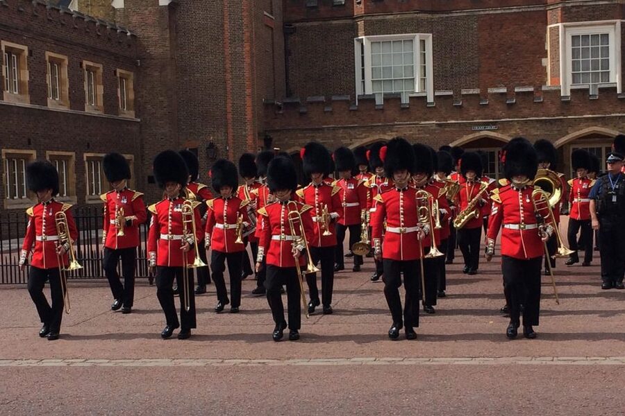 London: Westminster Tour, River Cruise, and Tower of London - FAQ
