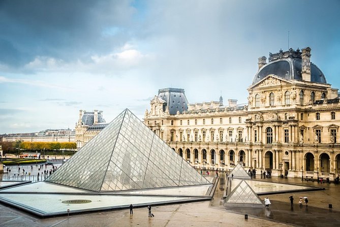 Louvre Museum and Seine River Cruise Tickets by e-mail - Why this Louvre and Seine pairing works