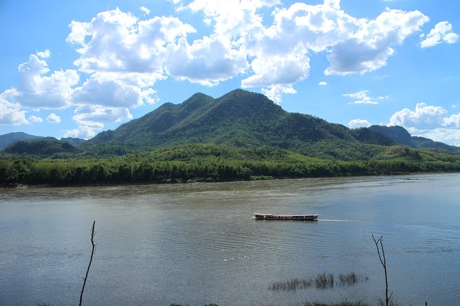 Luang Prabang: Cruise to Pak Ou Caves & Kuang Si Waterfalls - Kuang Si Falls and the two-hour window