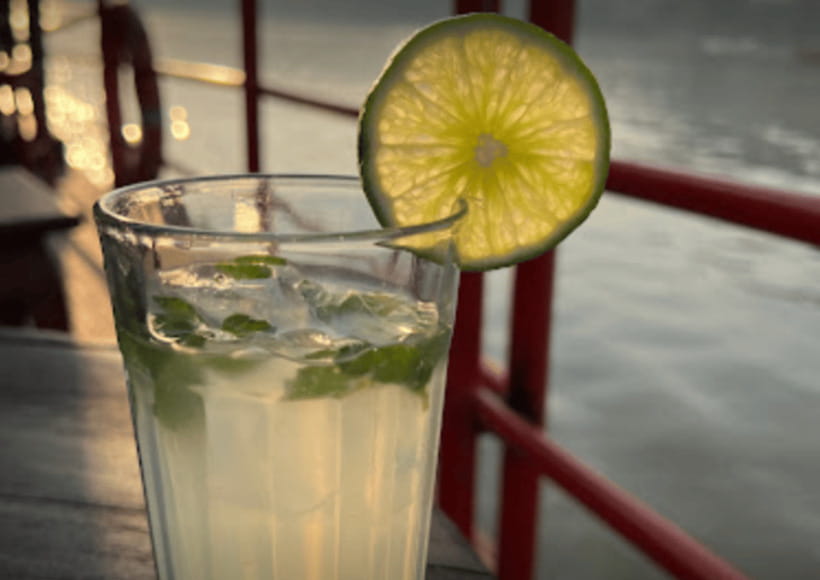 Luang Prabang: Mekong Sunset Cruise & Lao Tasting Dinner - Who will enjoy this Mekong evening most?