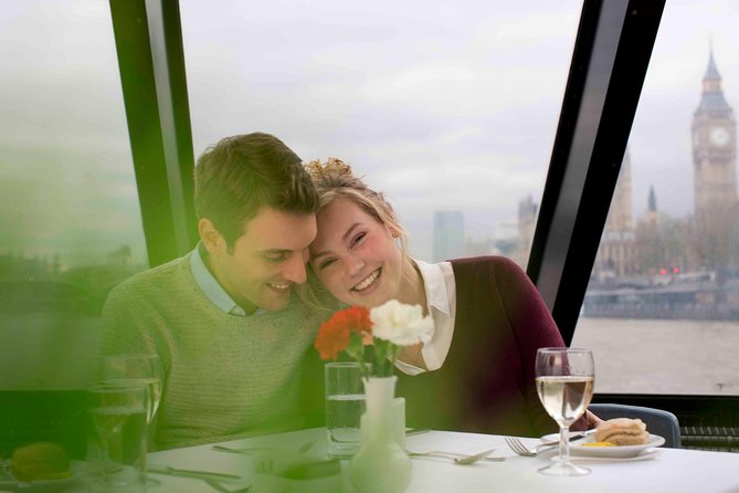 Lunch River Cruise on the Thames with 2-Course Meal - Westminster, Parliament, and Big Ben
