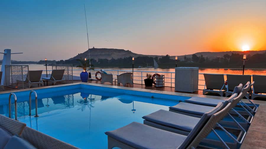 Luxor: 5 Days Nile Cruise with Guided Tours & Abu Simbel - Day one: Karnak, Luxor Temple, and your first night aboard