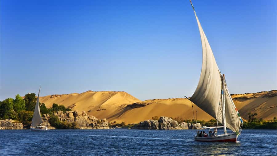Luxor: Private Felucca Ride with Panoramic Nile Views - The 30-minute transfer from your hotel