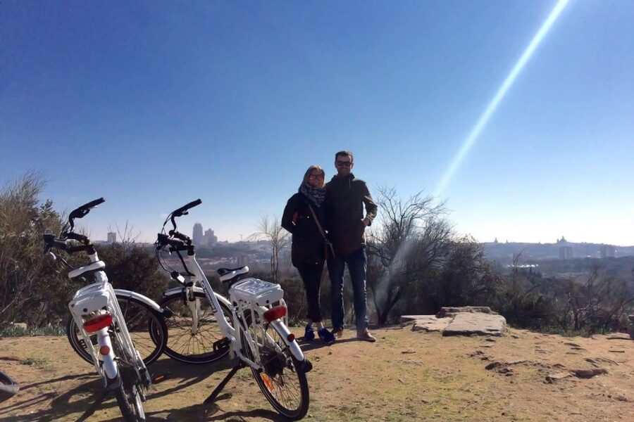Madrid’s River Side & Casa de Campo Electric Bike Tour - Key points at a glance