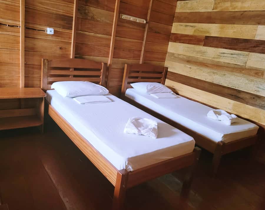 Manaus: Multi-Day Amazon Trip at Tapiri Floating Lodge - What the lodge is like